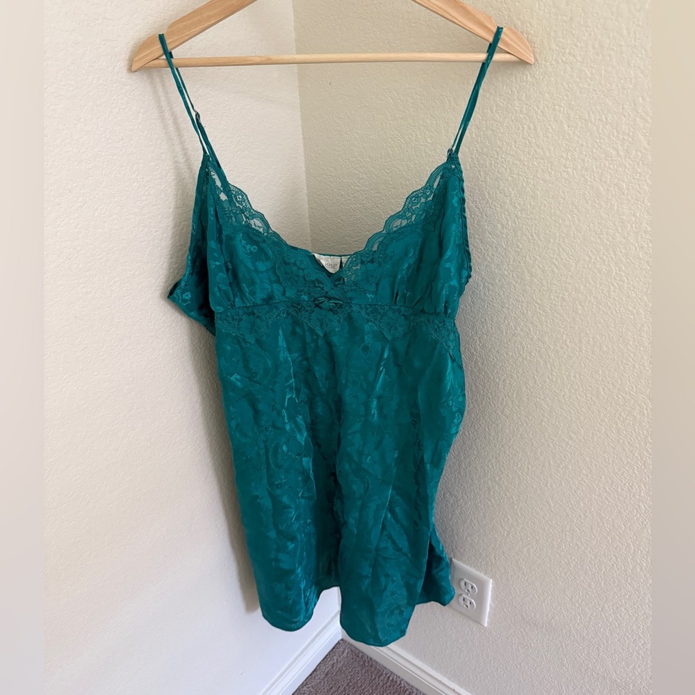 Vintage Adonna Emerald Green Lace Semi Chemise Nightgown Size XL 90s